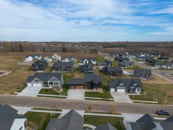 $899,900 | 3105 Century Ridge Road Northeast, Rochester, MN 55906