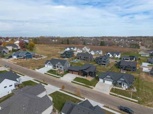 $899,900 | 3105 Century Ridge Road Northeast, Rochester, MN 55906