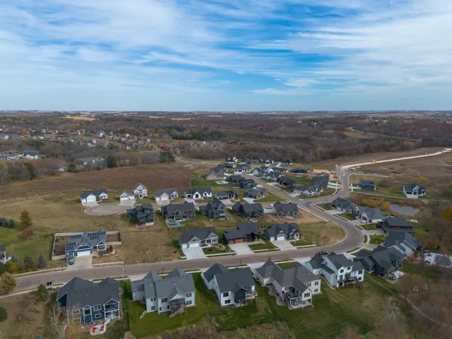 $899,900 | 3105 Century Ridge Road Northeast, Rochester, MN 55906