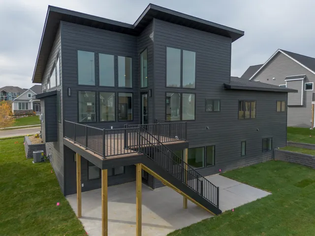 $899,900 | 3105 Century Ridge Road Northeast, Rochester, MN 55906