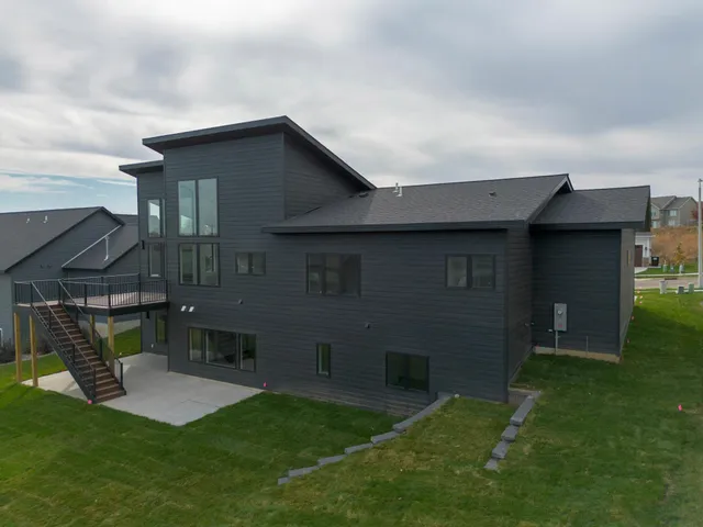 $899,900 | 3105 Century Ridge Road Northeast, Rochester, MN 55906