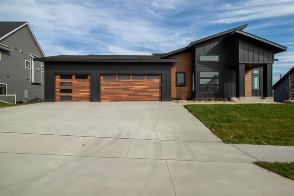 $899,900 | 3105 Century Ridge Road Northeast, Rochester, MN 55906