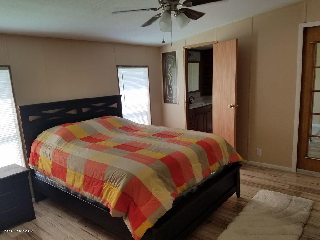 2825 Brockett Road Mims, FL 32754 - Photo 32 of 52 ISah7musirl21n1000000000