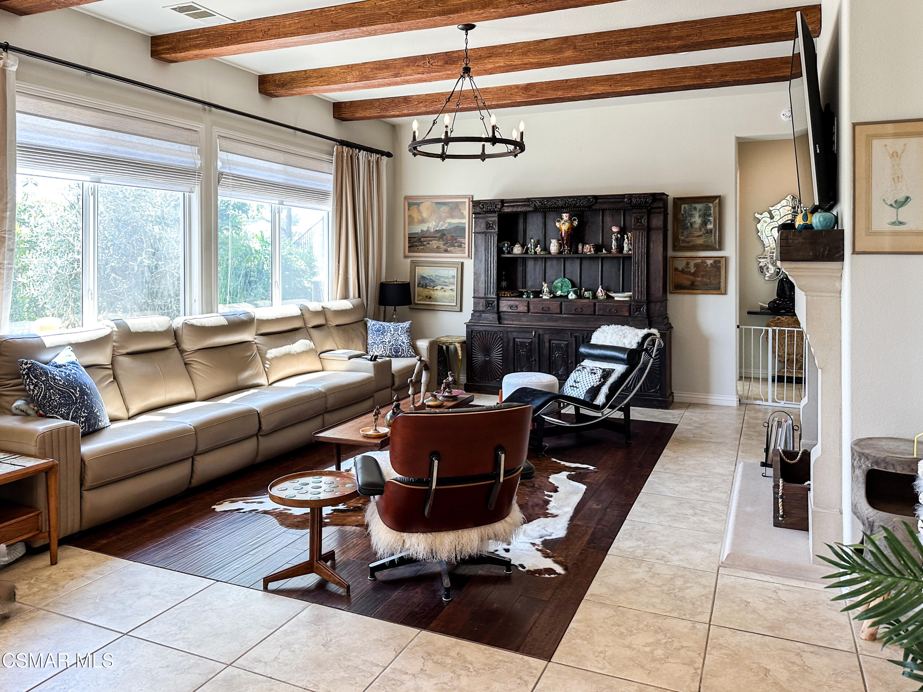 13704 Blue Ridge Way Moorpark, CA 93021 - Photo 8 of 13 1-FR2