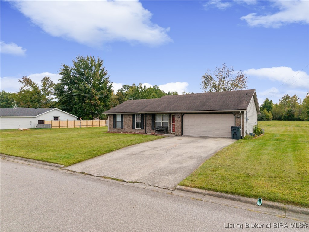 951 York Road Scottsburg, IN 47170 - Photo 2 of 35 Gallery Image 2