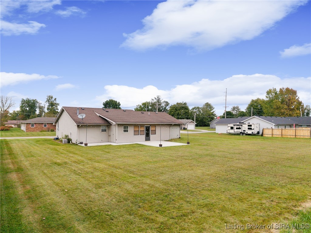 951 York Road Scottsburg, IN 47170 - Photo 7 of 35 Gallery Image 7