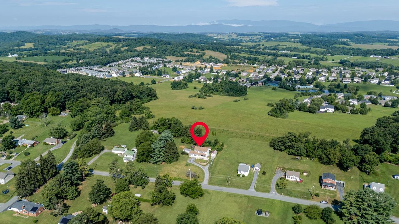107 Orchard Road Staunton, VA 24401 - Photo 40 of 44 an aerial view of a houses and city view
