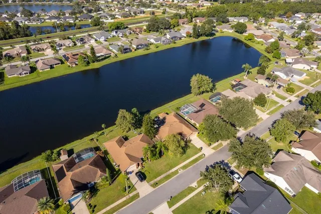 $399,000 | 2333 Sweetwater Boulevard, St. Cloud, FL 34772