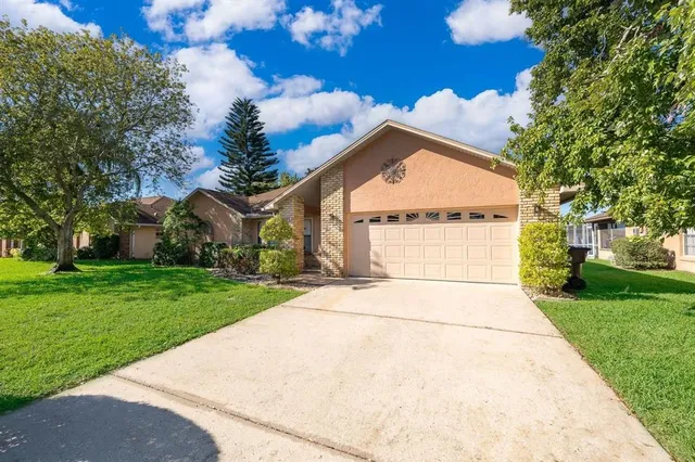 $399,000 | 2333 Sweetwater Boulevard, St. Cloud, FL 34772