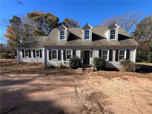 $179,900 | 703 Mertie Drive, Seneca, SC 29678