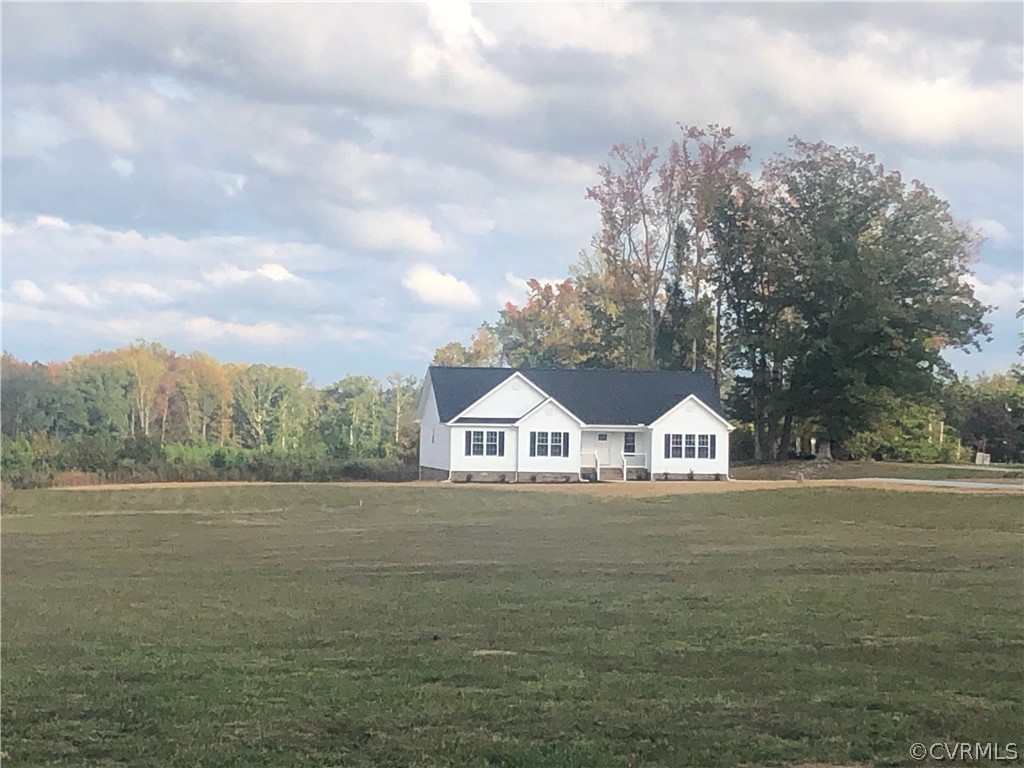 10175 Boisseau Road Sutherland, VA 23885 - Photo 2 of 18 Gallery Image 2
