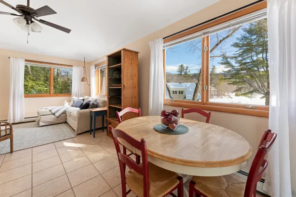 $699,900 | 22 Crescent Lane, Hebron, NH 03241