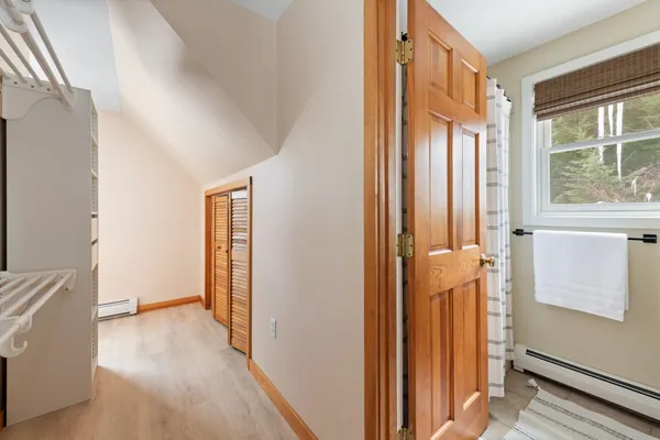 $699,900 | 22 Crescent Lane, Hebron, NH 03241