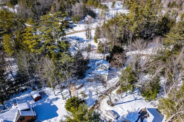 $699,900 | 22 Crescent Lane, Hebron, NH 03241
