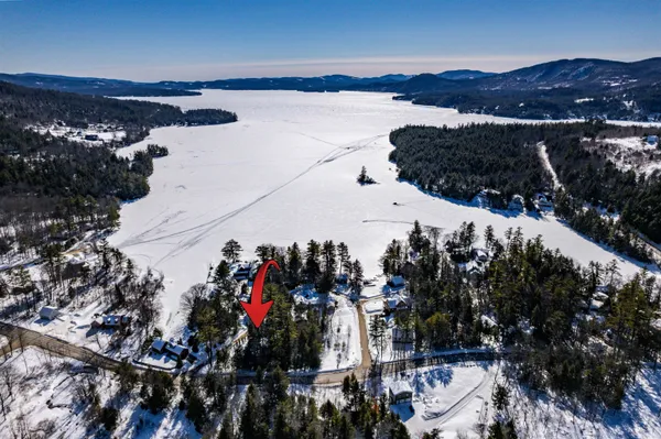 $699,900 | 22 Crescent Lane, Hebron, NH 03241