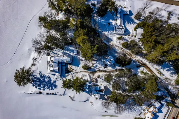 $699,900 | 22 Crescent Lane, Hebron, NH 03241