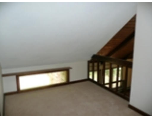 107 Glendale Road Southampton, MA 01073 - Photo 11 of 18 Gallery Image 11