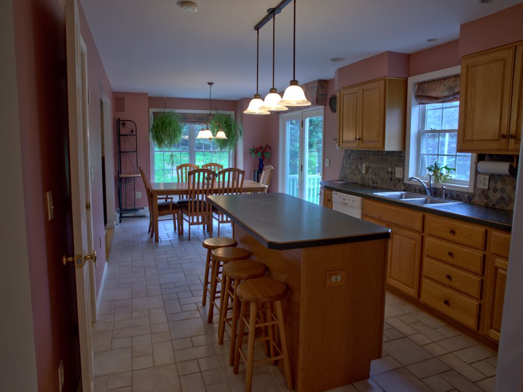 33 Sewall Road South Berwick, ME 03908 - Photo 3 of 28 Gallery Image 3