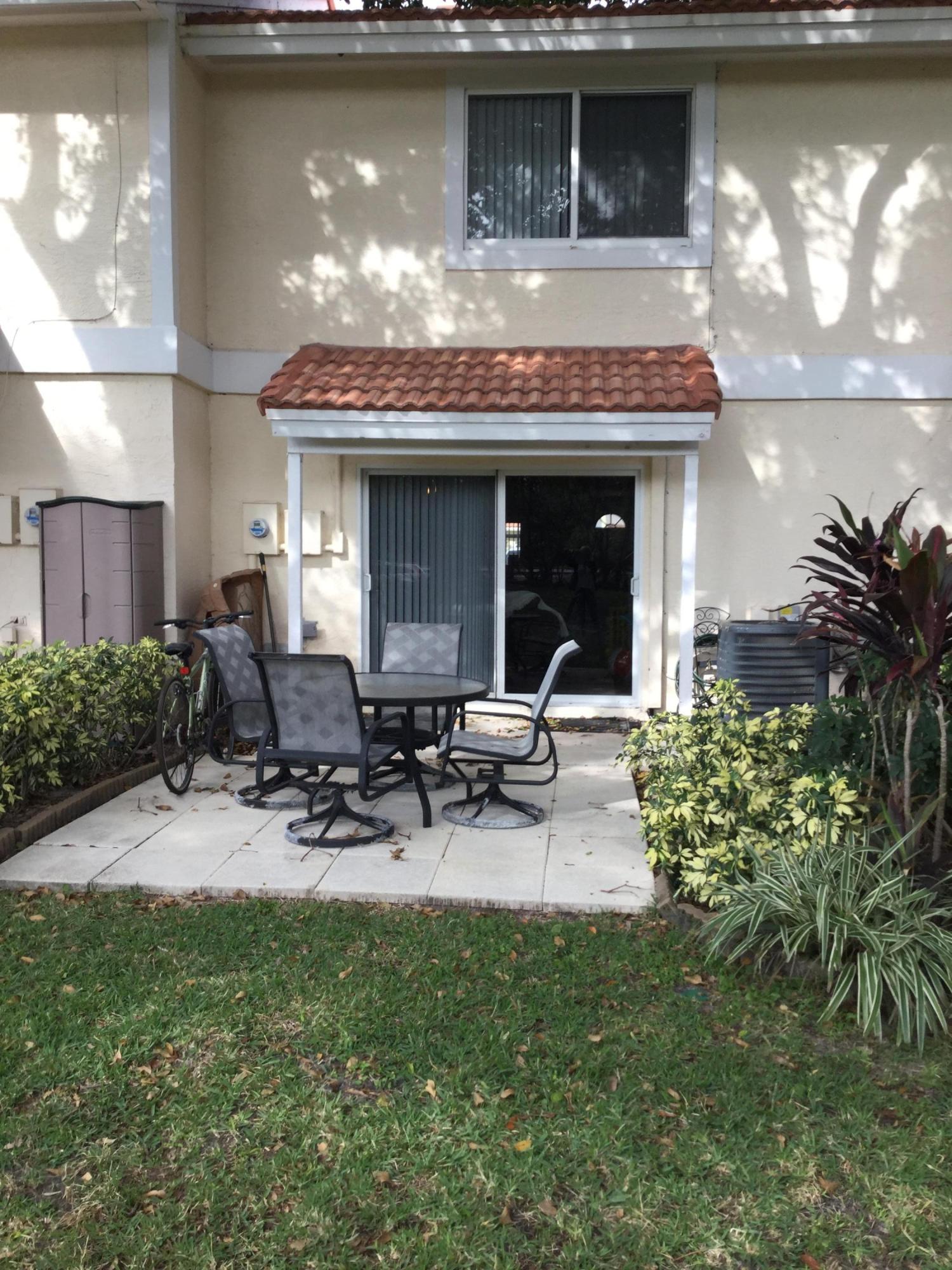 6344 Walk Circle Boca Raton, FL 33433 - Photo 21 of 27 PORITZ PATIO