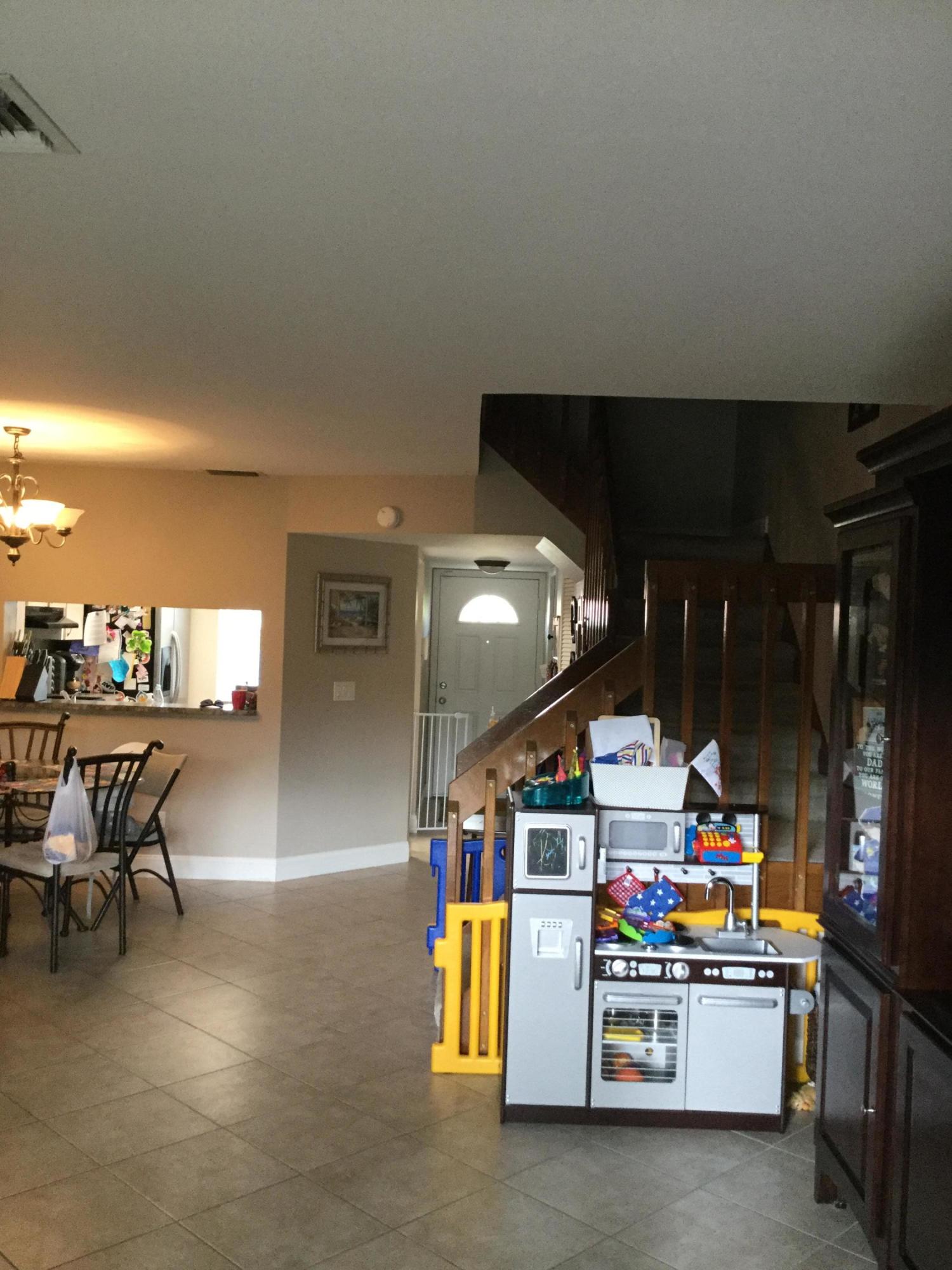 6344 Walk Circle Boca Raton, FL 33433 - Photo 4 of 27 PORITZ DR 3