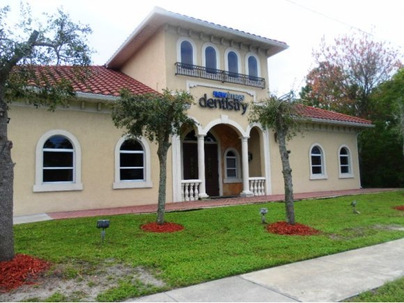 7827 North Wickham Road Melbourne, FL 32940 - Photo 1 of 13 Primary Photo