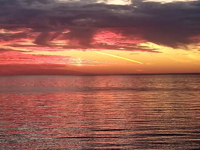 $309,500 | 9208 Shore Cliff Road, Unit B, Sturgeon Bay, WI 54235