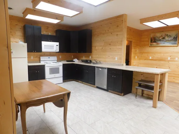 $785,000 | 47500 Co Highway 51, Perham, MN 56573