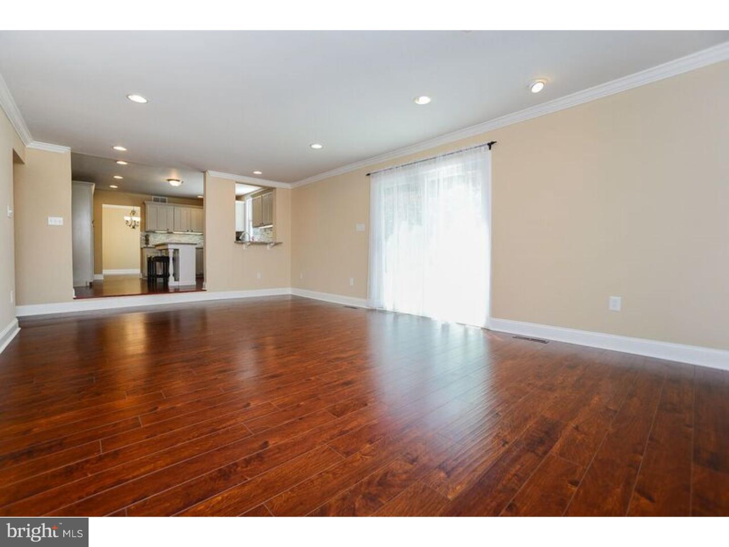 318 County House Road Sewell, NJ 08080 - Photo 14 of 24