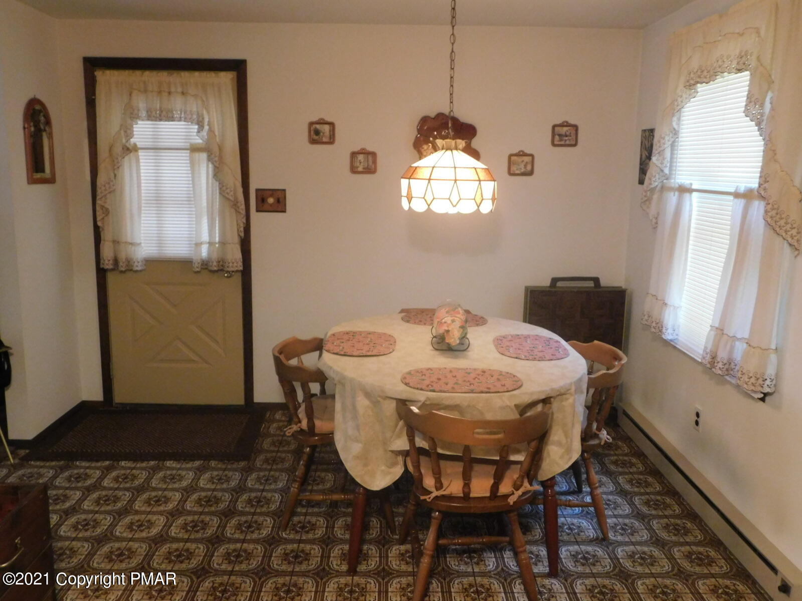 11 Trail Ridge Road Albrightsville, PA 18210 - Photo 7 of 25 DIDING AREA