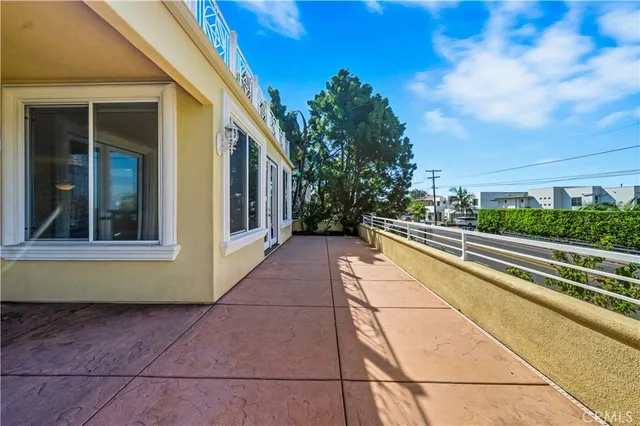 $2,250,000 | 1107 Las Flores Drive, Carlsbad, CA 92008