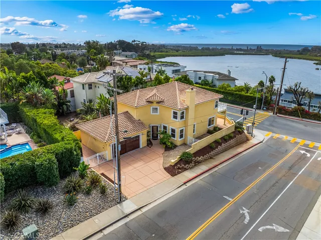 $2,250,000 | 1107 Las Flores Drive, Carlsbad, CA 92008