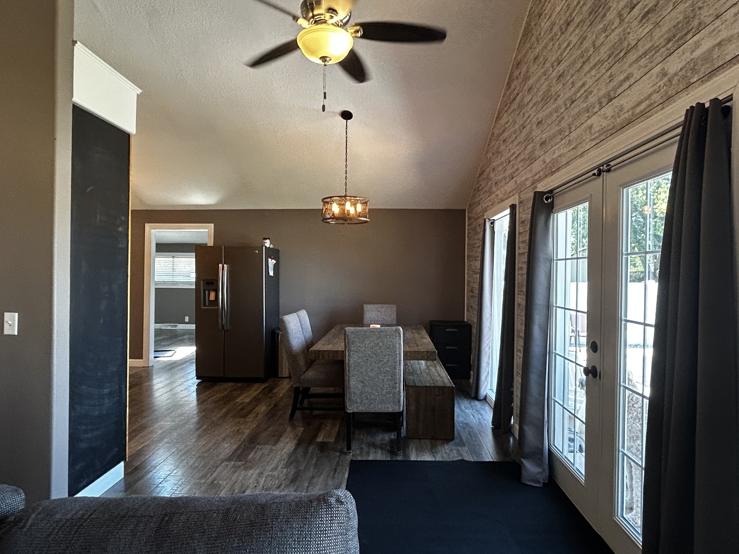 12795 Lawrence Road Sterling, IL 61081 - Photo 22 of 42 a view of a livingroom with furniture and chandelier fan