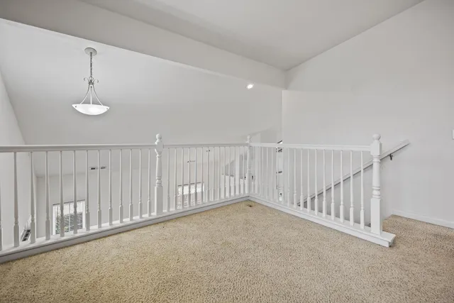 a view of backyard of the house