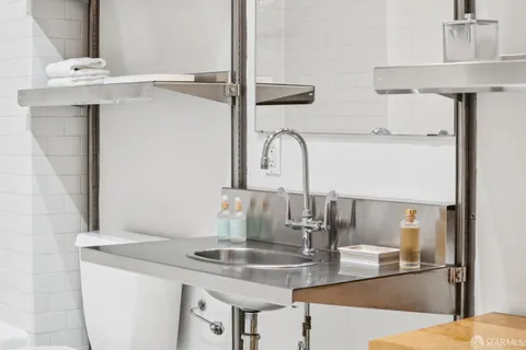$949,000 | 245 5th Street, Unit 105, San Francisco, CA 94103