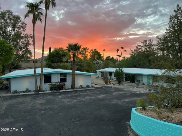 $1,899 | 7440 East Cave Creek Road, Unit 6, Carefree, AZ 85377