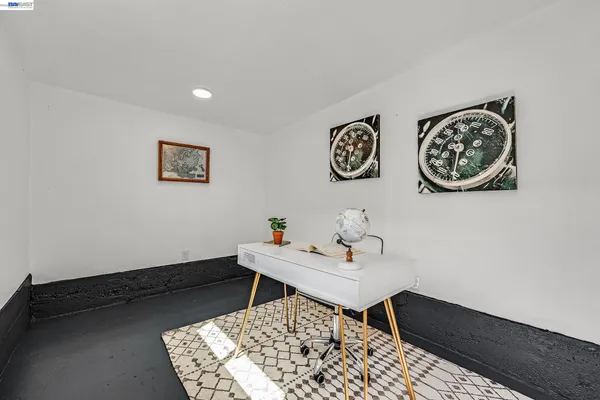 $599,000 | 5407 Roberts Avenue, Oakland, CA 94619