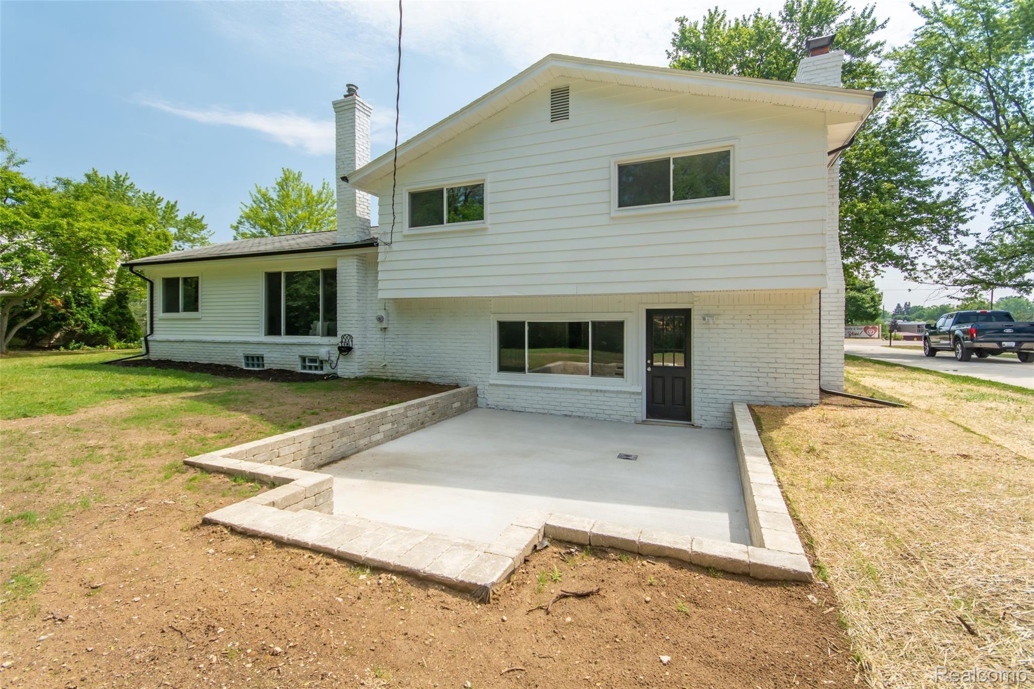 26225 Middlebelt Road Farmington, MI 48334 - Photo 40 of 40 DSC_3424.jpg