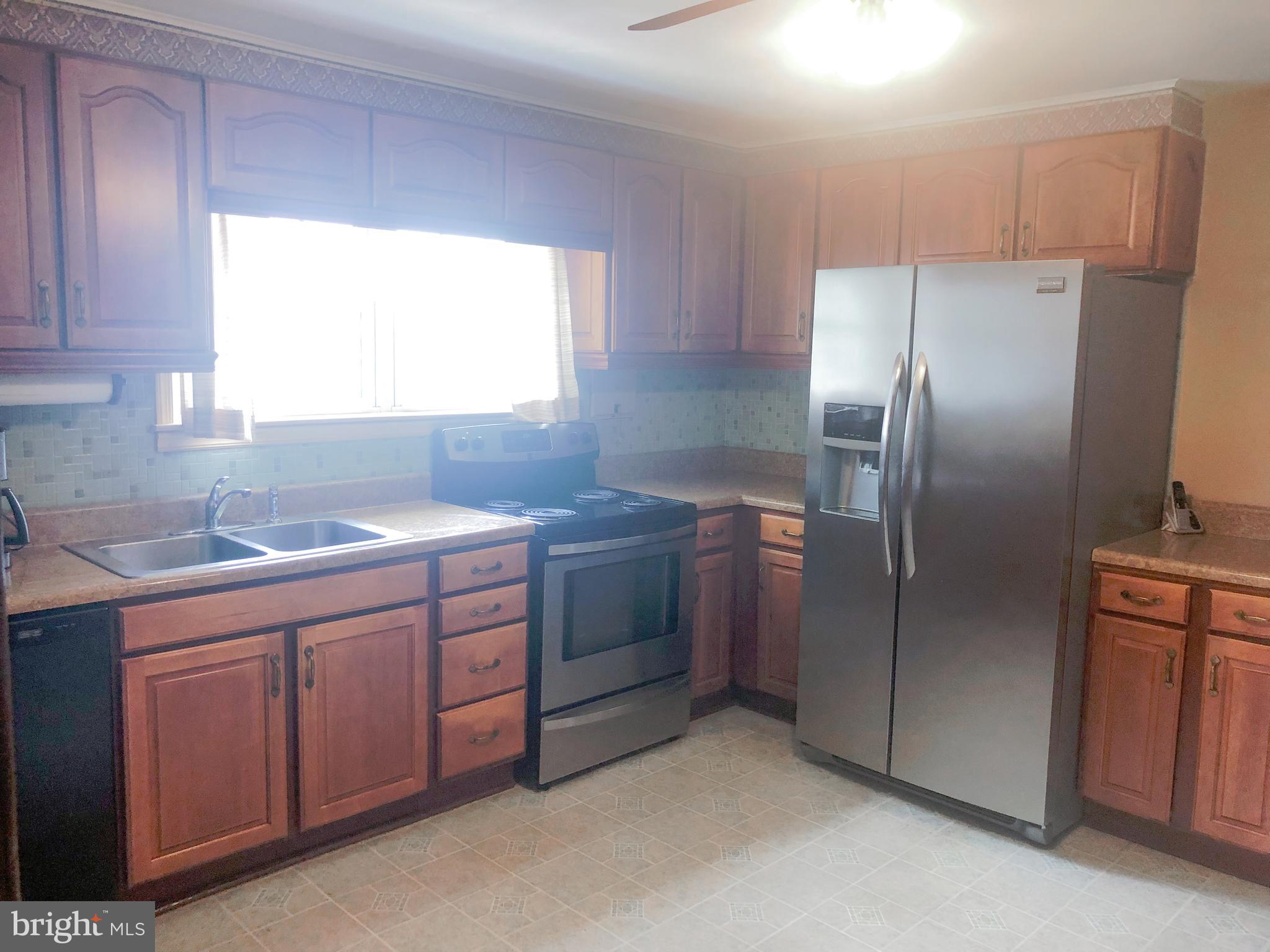1450 Kent Road Baltimore, MD 21221 - Photo 13 of 55 Kitchen