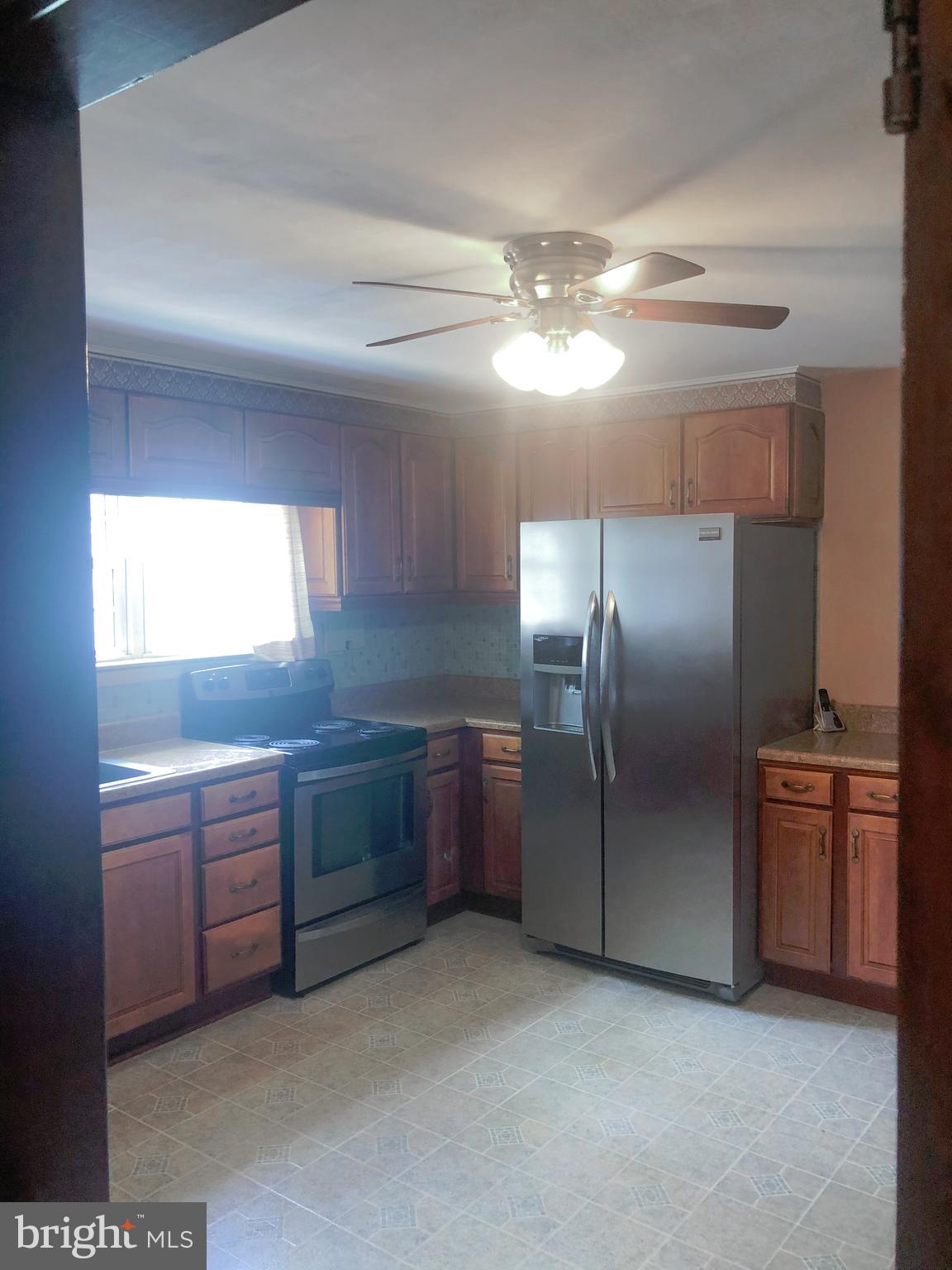 1450 Kent Road Baltimore, MD 21221 - Photo 19 of 55 Kitchen