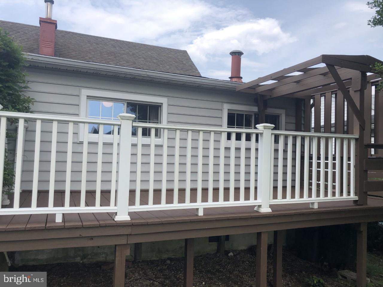 1450 Kent Road Baltimore, MD 21221 - Photo 44 of 55 Rear Deck