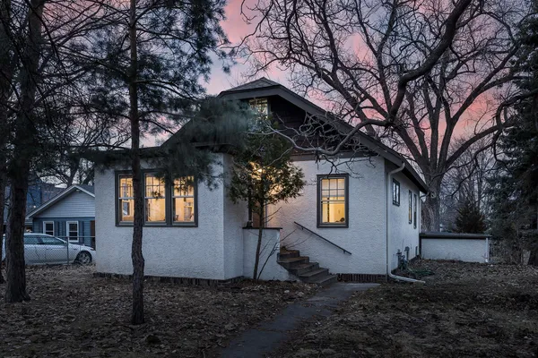 $384,900 | 4900 Old Cedar Lake Road, St. Louis Park, MN 55416