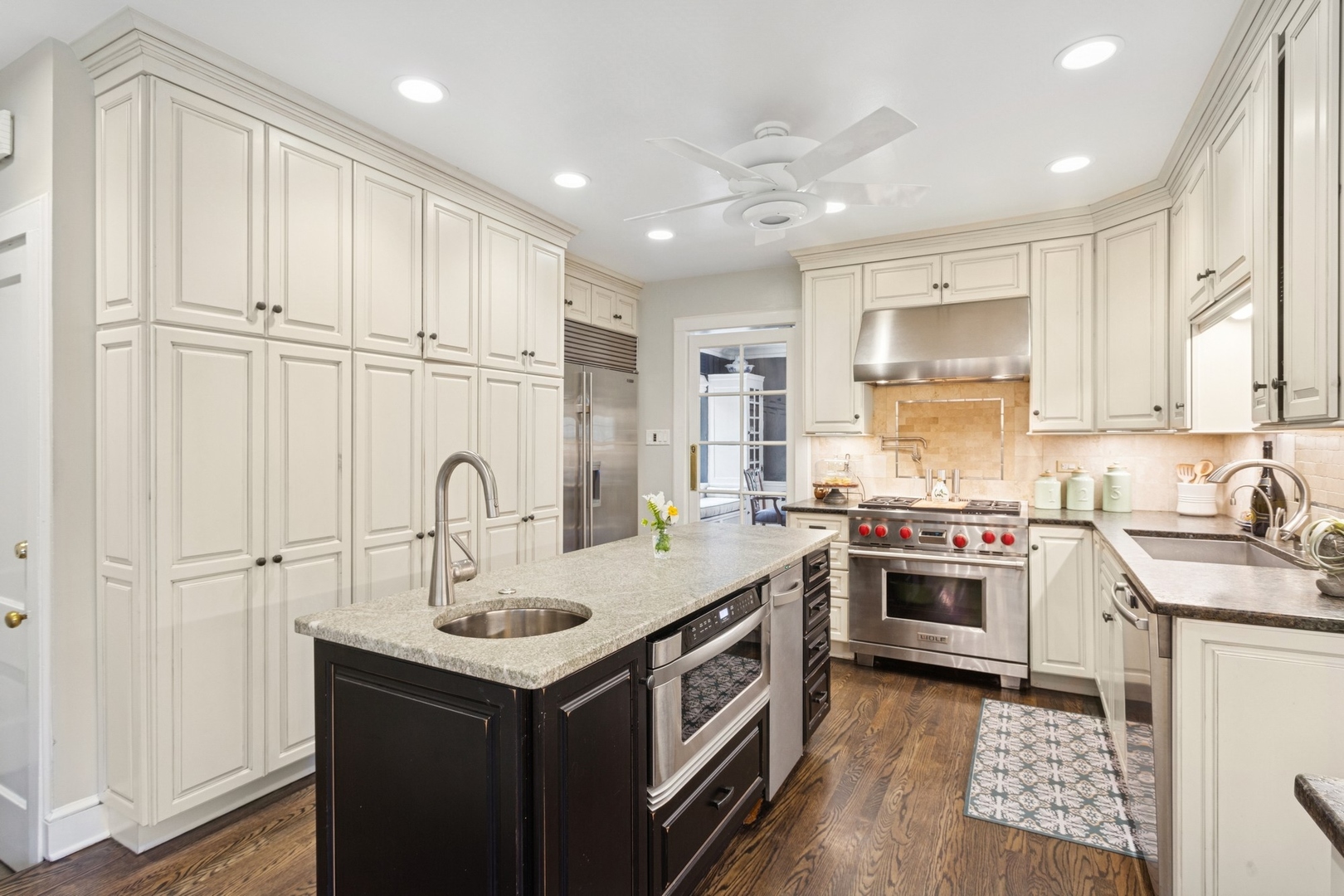 2951 Colfax Street Evanston, IL 60201 - Photo 14 of 62