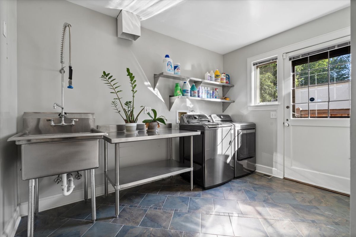 2951 Colfax Street Evanston, IL 60201 - Photo 33 of 62