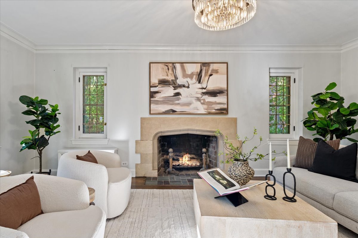 2951 Colfax Street Evanston, IL 60201 - Photo 6 of 62