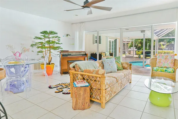 $5,000 | 809 Southeast 14th Drive, Deerfield Beach, FL 33441