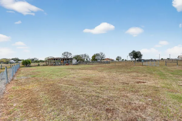 $1,100,000 | 8164 Highway 70, Okeechobee, FL 34974