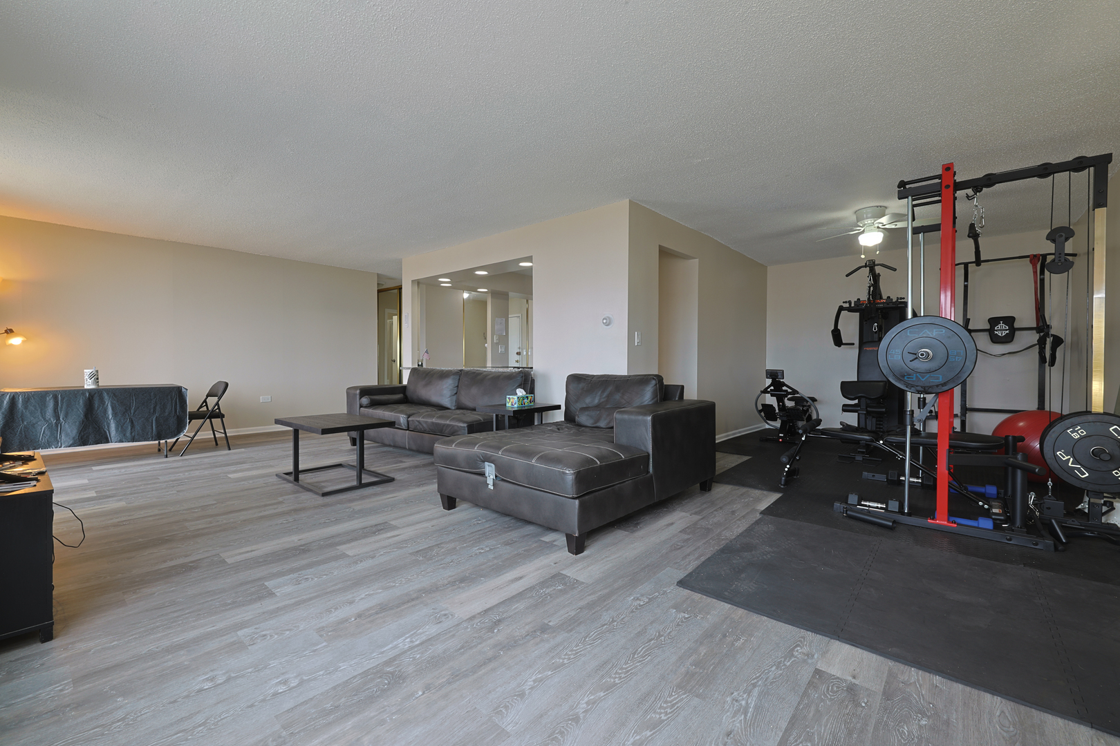 8809 West Golf Road, Unit 11D Niles, IL 60714 - Photo 11 of 15