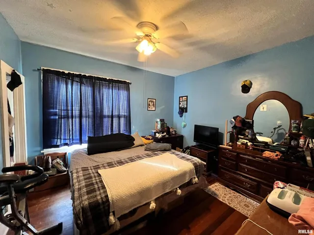 $130,000 | 110 Van Horne Street, Muscatine, IA 52761