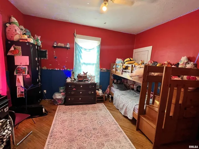 $130,000 | 110 Van Horne Street, Muscatine, IA 52761