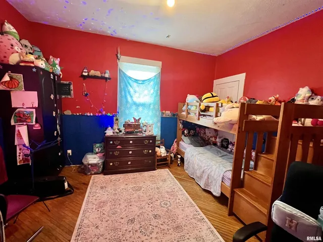 $130,000 | 110 Van Horne Street, Muscatine, IA 52761